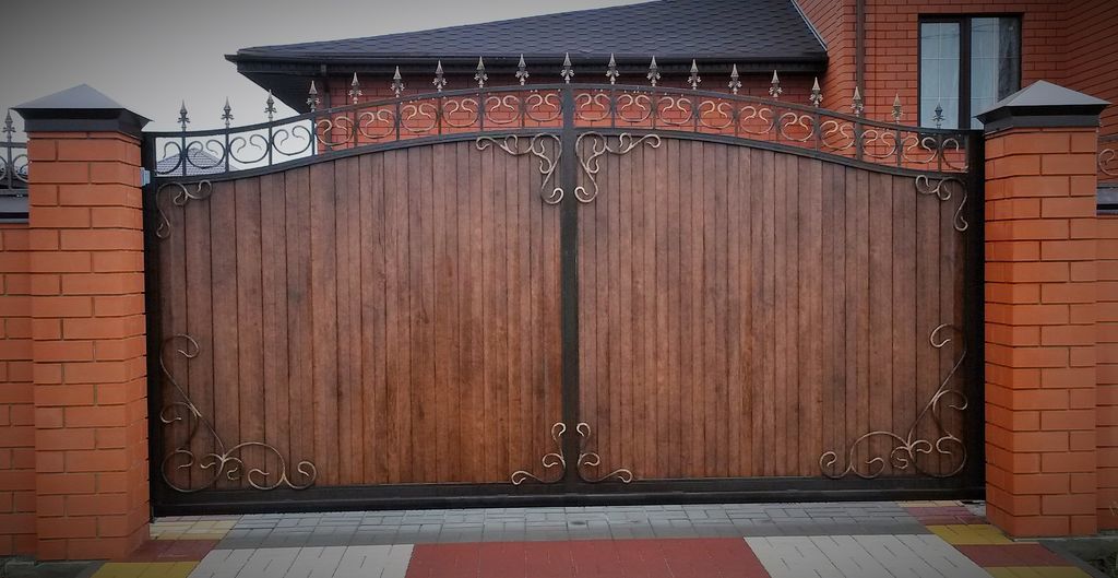 Купить простые ворота для дома: советы по выбору, установке и уходу в Симферополе от 33338 руб | ВоротМастер-Смф